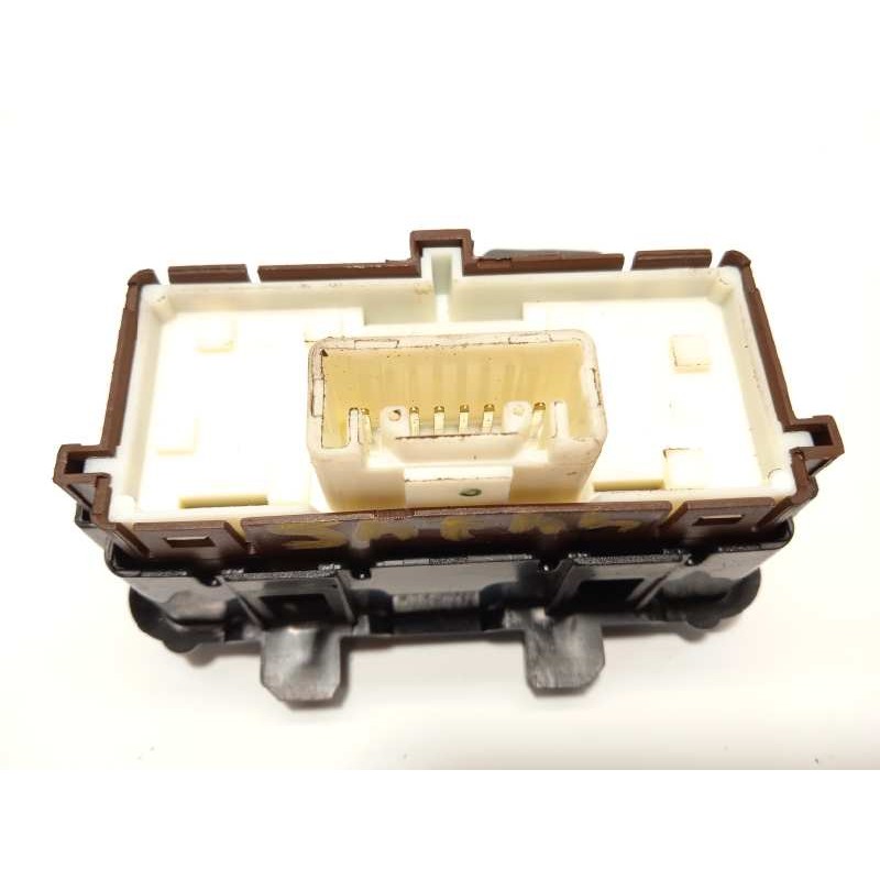 Recambio de mando multifuncion para toyota auris touring sports (e18) 1.6 d-4d cat referencia OEM IAM 5881302120  