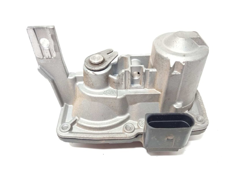 Recambio de valvula egr para skoda octavia combi (5e5) rs referencia OEM IAM 5Q0253691J  