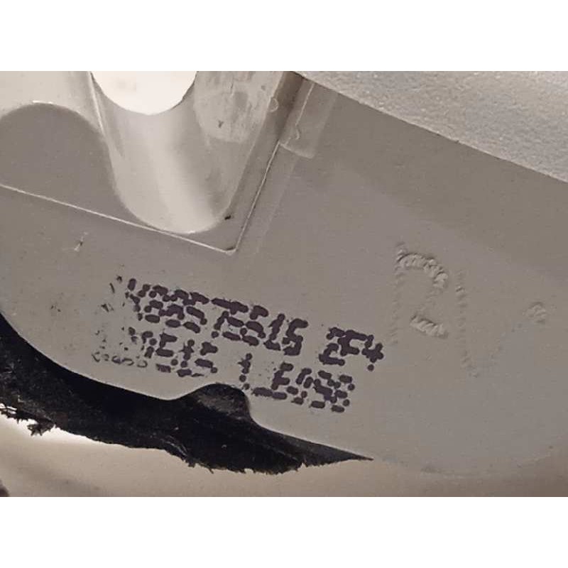 Recambio de parasol izquierdo para volkswagen polo (6c1) 1.6 highl referencia OEM IAM 1K8857551G  1K8857551G2F4