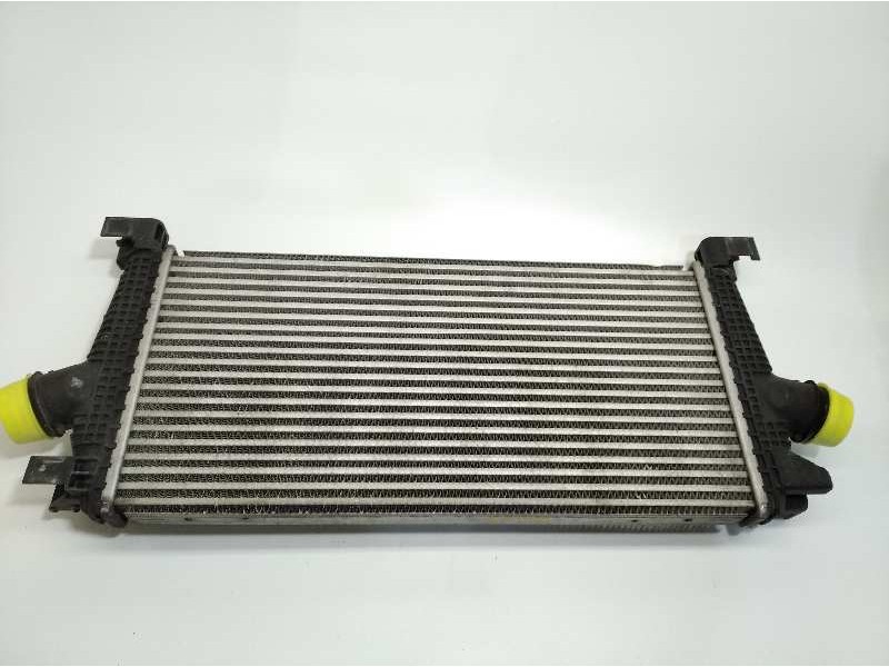 Recambio de intercooler para opel astra j gtc enjoy referencia OEM IAM 13267646  