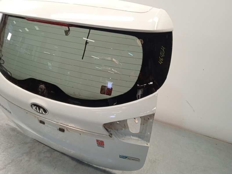 Recambio de porton trasero para kia carens ( ) concept referencia OEM IAM 73700A4040  