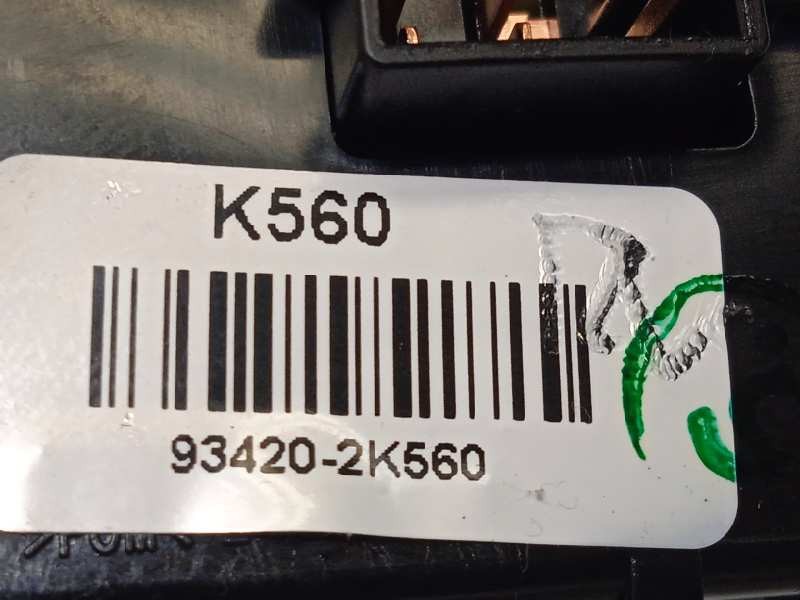 Recambio de mando limpia para hyundai i30 (gd) classic referencia OEM IAM 934202K560  