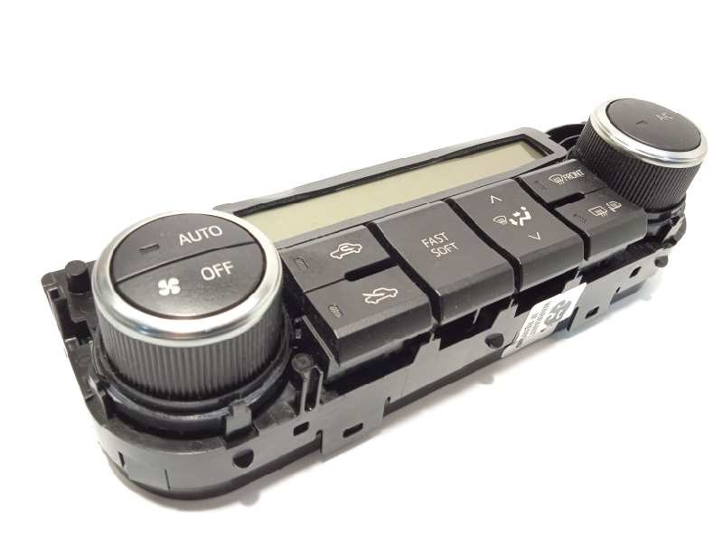 Recambio de mando climatizador para toyota auris touring sports (e18) hybrid active referencia OEM IAM 5590002460  5590002460B0