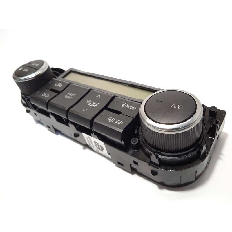 Recambio de mando climatizador para toyota auris touring sports (e18) hybrid active referencia OEM IAM 5590002460  5590002460B0