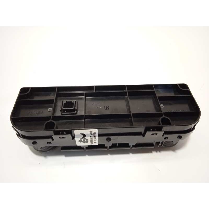 Recambio de mando climatizador para toyota auris touring sports (e18) hybrid active referencia OEM IAM 5590002460  5590002460B0