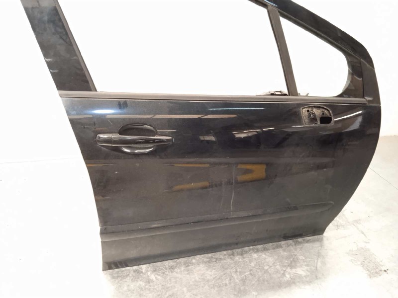 Recambio de puerta delantera derecha para peugeot 308 sw 1.6 hdi fap referencia OEM IAM 9004CC  