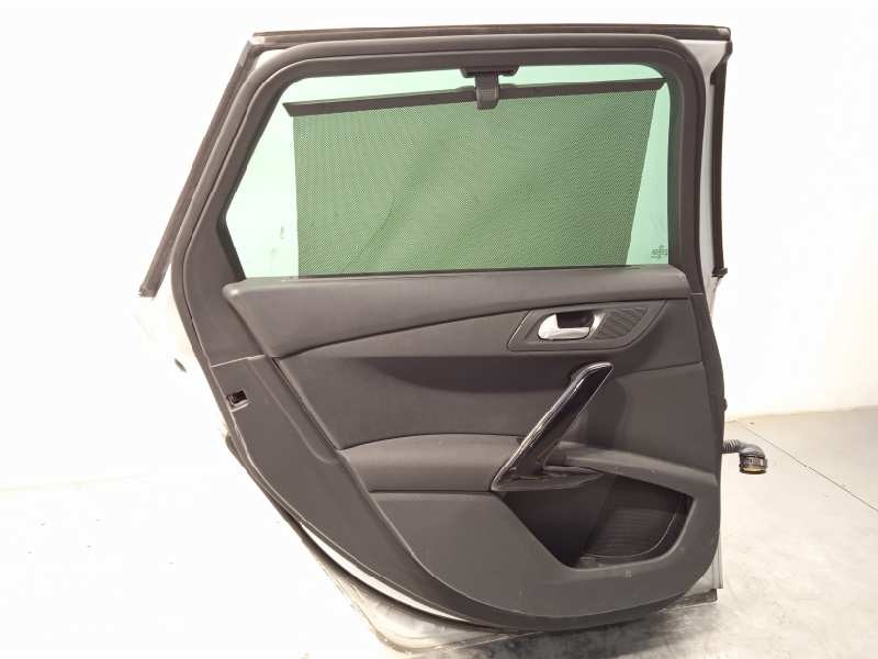 Recambio de puerta trasera izquierda para peugeot 508 gt line referencia OEM IAM 9006S7  