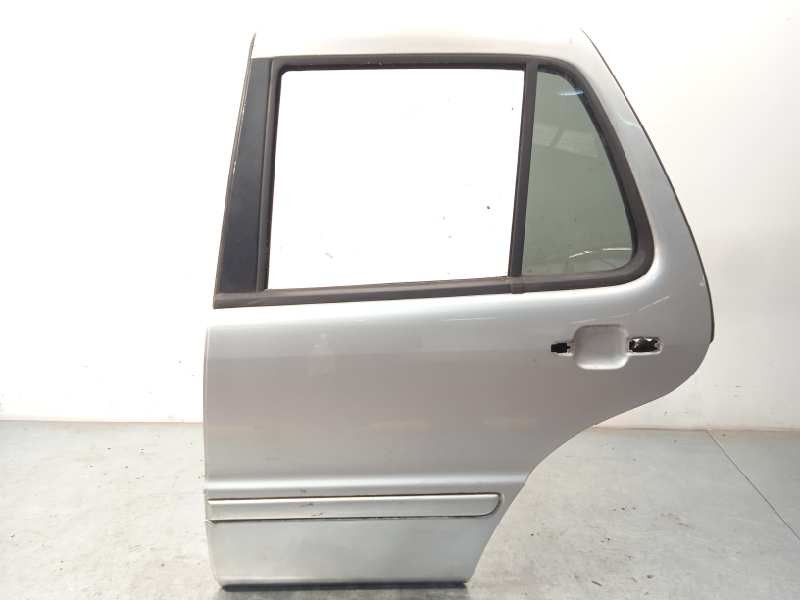 PUERTA TRASERA IZQUIERDA A1637301505 
