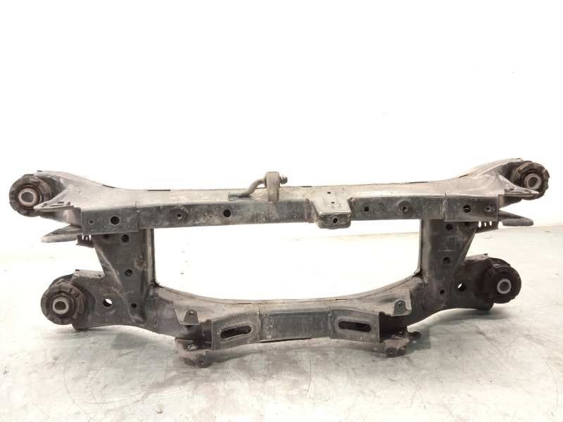 Recambio de puente trasero para toyota auris touring sports (e18) hybrid active referencia OEM IAM 5120602051  