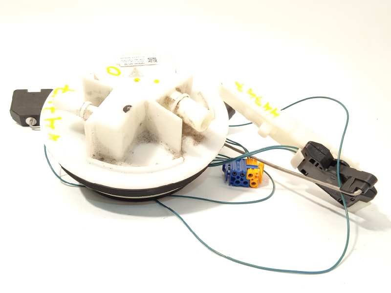 Recambio de aforador para porsche panamera 4 referencia OEM IAM 97020142102  97062083101