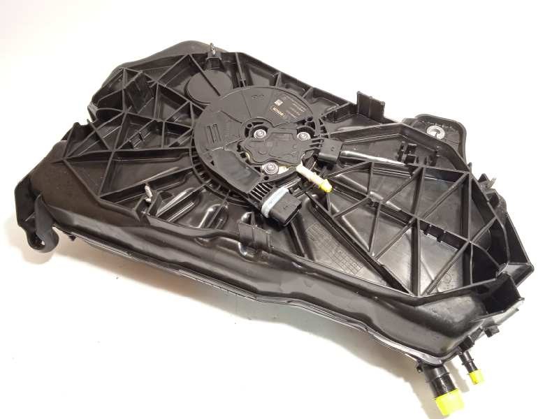 Recambio de deposito aditivo fap adblue para audi a3 sedán (8vm) referencia OEM IAM 5Q0131877G  5Q0131969E