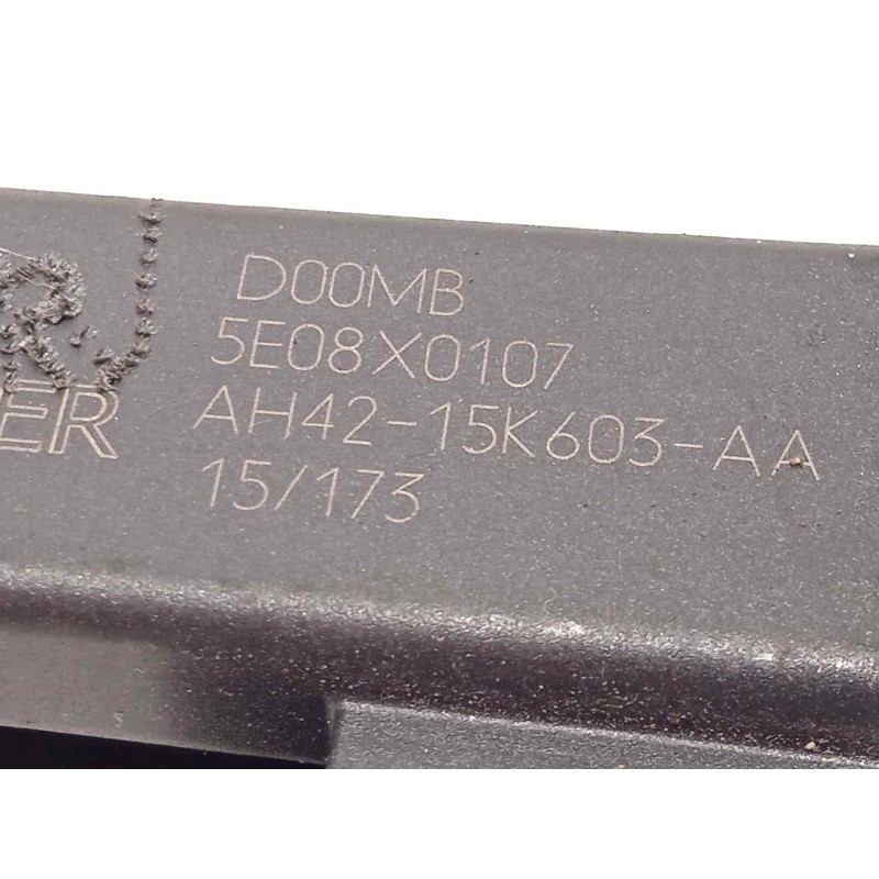 Recambio de antena para land rover discovery sport 2.0 td4 cat referencia OEM IAM AH4215K603AA  LR012709