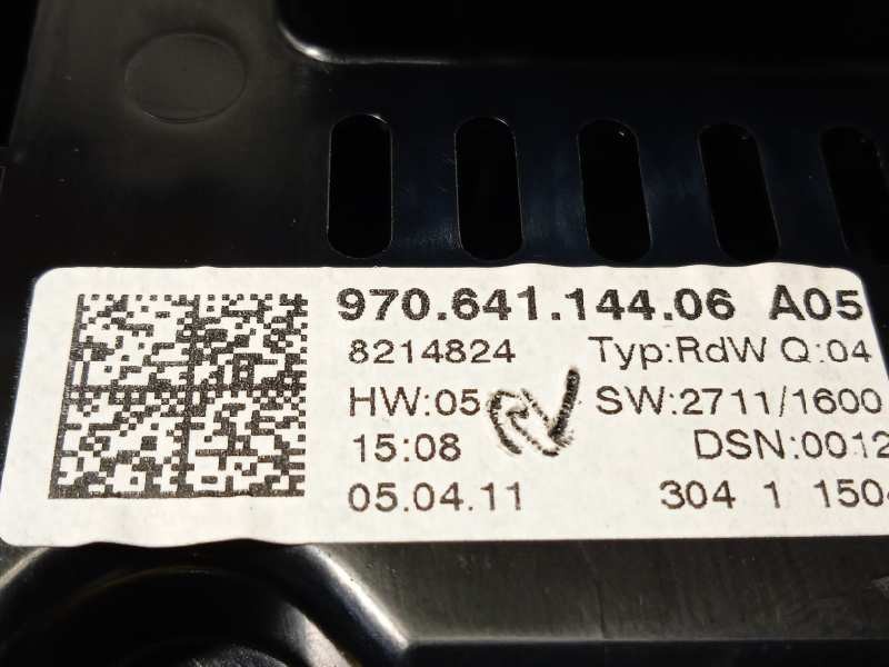 Recambio de cuadro instrumentos para porsche panamera 4 referencia OEM IAM 97064114406  