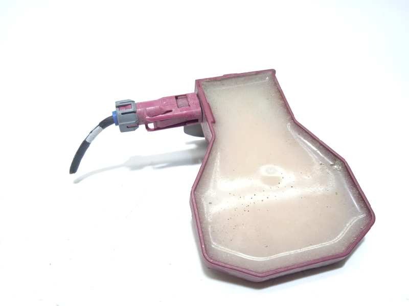 Recambio de antena para audi a3 sedán (8vm) referencia OEM IAM 4M0035507  