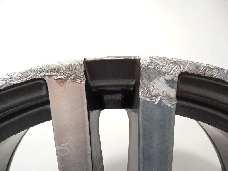 Recambio de llanta para porsche panamera 4 referencia OEM IAM NOREF  