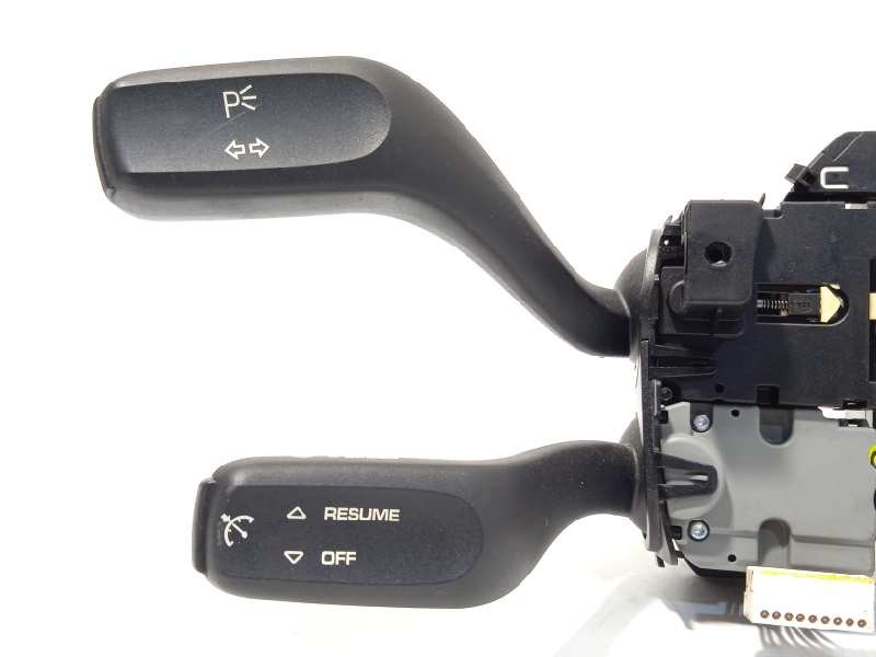 Recambio de mando intermitentes para porsche panamera 4 referencia OEM IAM 97061304301  