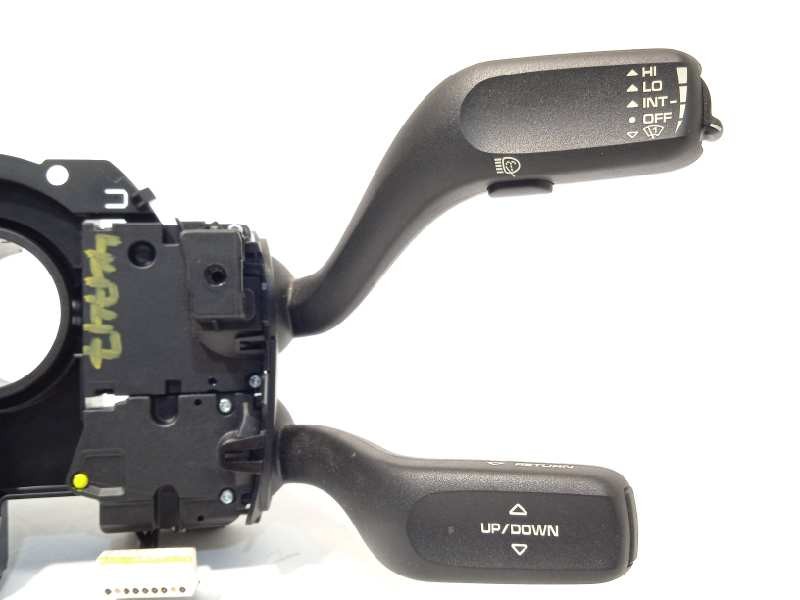 Recambio de mando intermitentes para porsche panamera 4 referencia OEM IAM 97061304301  