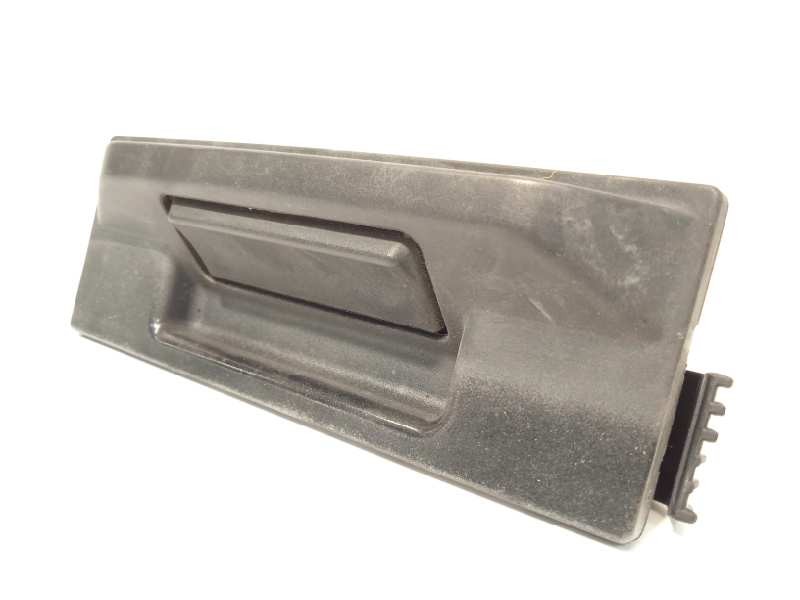 Recambio de maneta exterior porton para porsche panamera 4 referencia OEM IAM 2218702410  