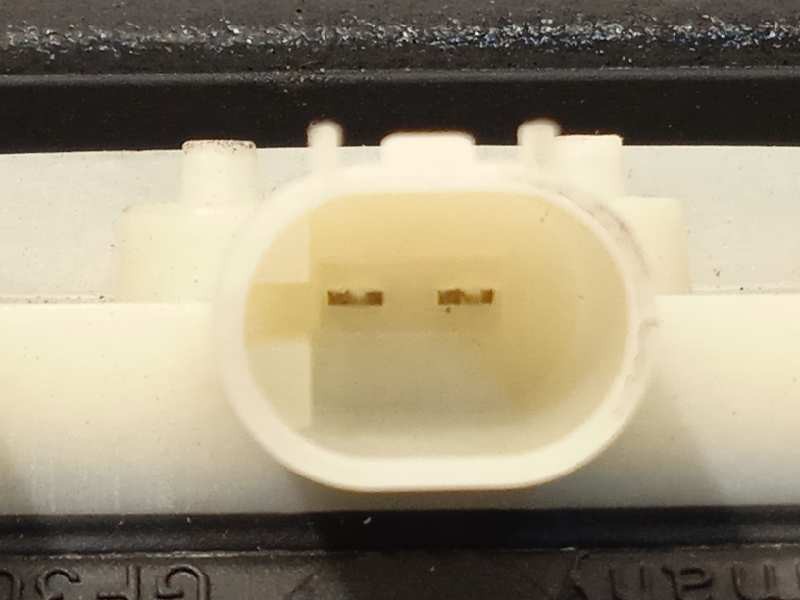 Recambio de maneta exterior porton para porsche panamera 4 referencia OEM IAM 2218702410  