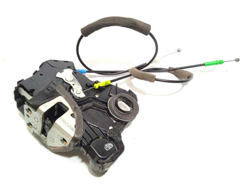 Recambio de cerradura puerta delantera derecha para toyota avensis (t27) executive referencia OEM IAM 6903005130  