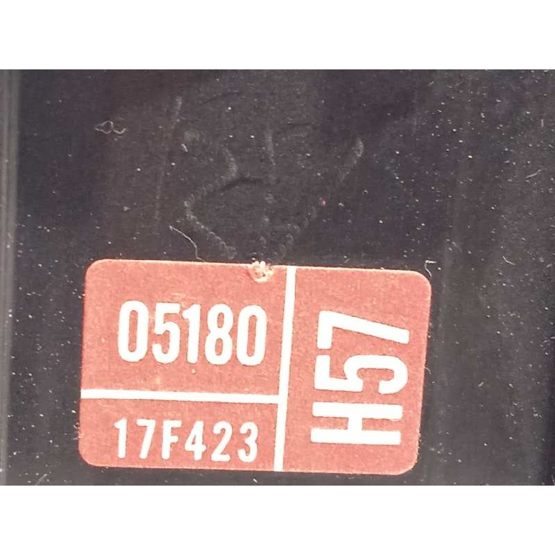 Recambio de mando luces para toyota avensis (t27) executive referencia OEM IAM 0518017F423  