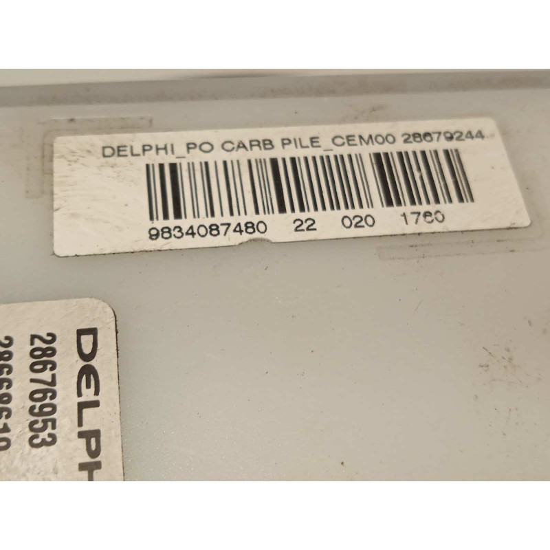 Recambio de bomba combustible para peugeot 308 1.6 allure hybrid referencia OEM IAM 9834087480  28676953