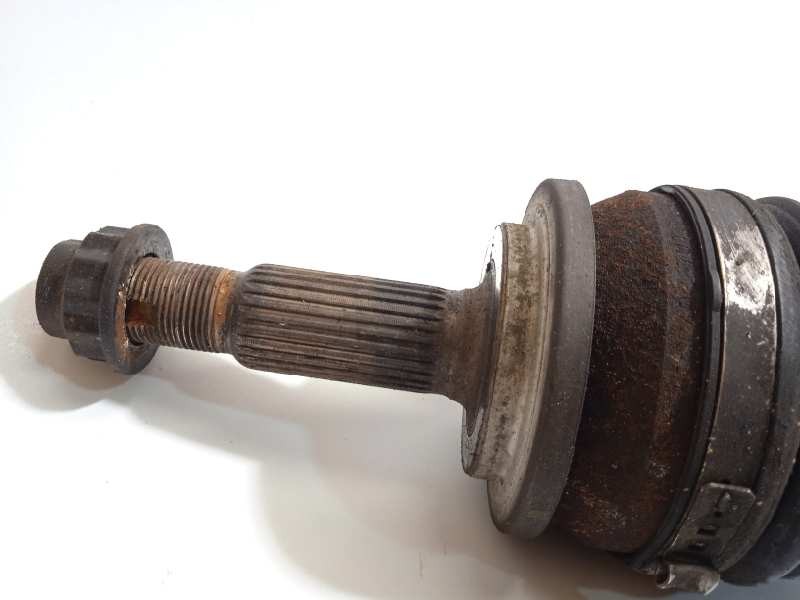 Recambio de transmision delantera derecha para toyota avensis (t27) executive referencia OEM IAM 4341005461  