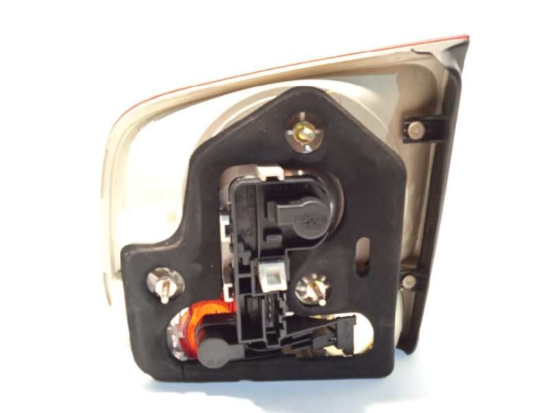 Recambio de piloto trasero izquierdo interior para volkswagen touareg (7la) tdi r5 referencia OEM IAM 7L6945093H  