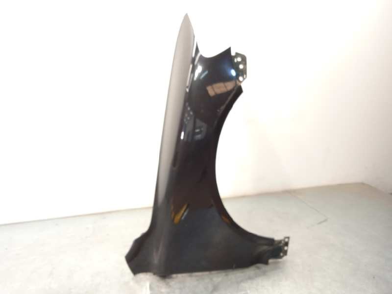 Recambio de aleta delantera derecha para volkswagen touareg (7la) 2.5 tdi referencia OEM IAM 7L6821102K  