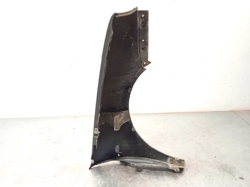 Recambio de aleta delantera izquierda para volkswagen golf iv berlina (1j1) 1.9 sdi referencia OEM IAM 1J0821021  