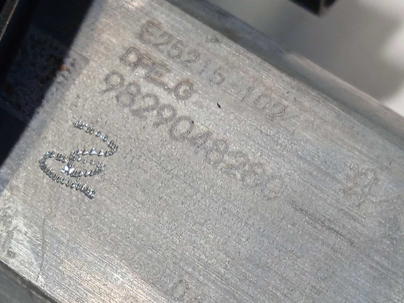 Recambio de elevalunas delantero izquierdo para peugeot 308 1.6 allure hybrid referencia OEM IAM 9830815080  9829048280