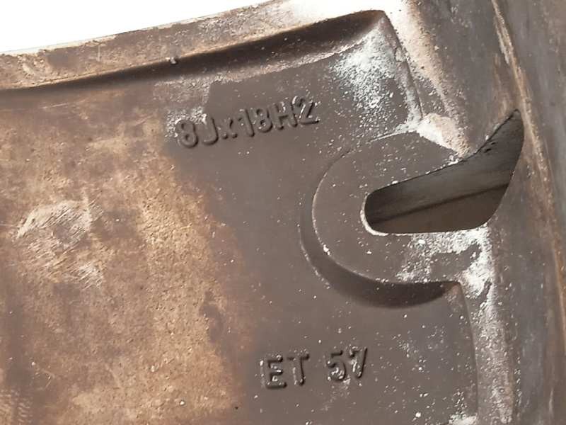 Recambio de llanta para volkswagen touareg (7l6) v6 tdi referencia OEM IAM 7L6601025K  7L6601025K8Z8