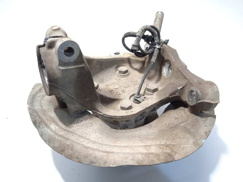 Recambio de mangueta delantera derecha para bmw serie 1 berlina (e81/e87) 120d referencia OEM IAM 31216764444  