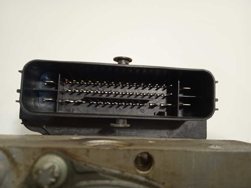 Recambio de abs para peugeot 3008 gt line referencia OEM IAM 9812786180 9825549780 269959