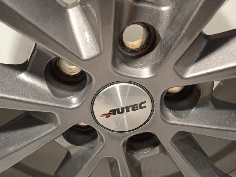 Recambio de llanta para land rover range rover sport v6 td hse referencia OEM IAM KBA51726  RRC500681MNH