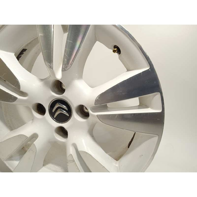 Recambio de llanta para citroën ds3 design referencia OEM IAM 9688118277  5402AR