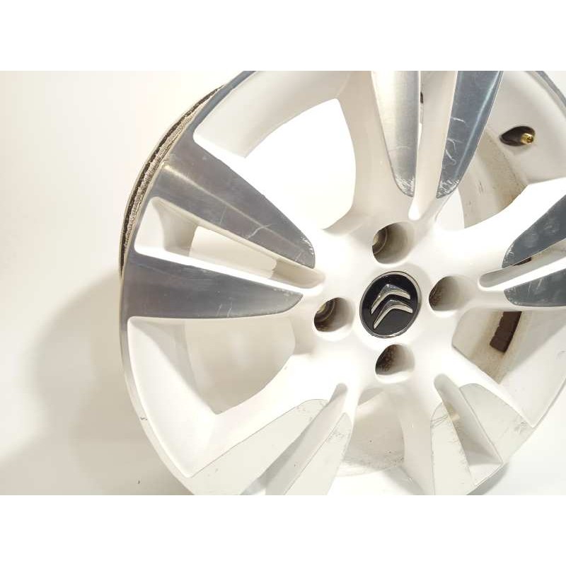 Recambio de llanta para citroën ds3 design referencia OEM IAM 9688118277  5402AR