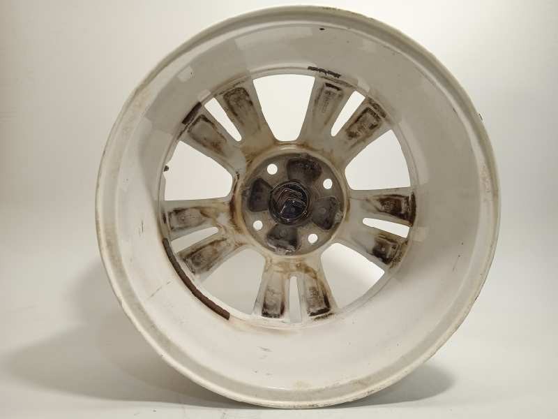 Recambio de llanta para citroën ds3 design referencia OEM IAM 9688118277  5402AR