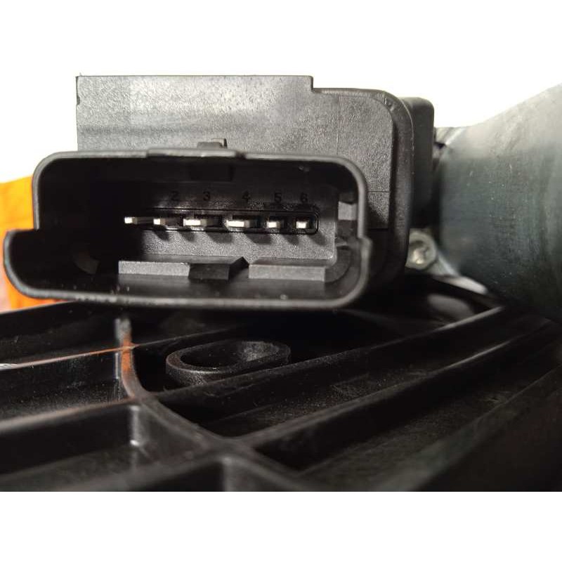 Recambio de elevalunas trasero derecho para peugeot 3008 allure referencia OEM IAM 9810488480  9811864480