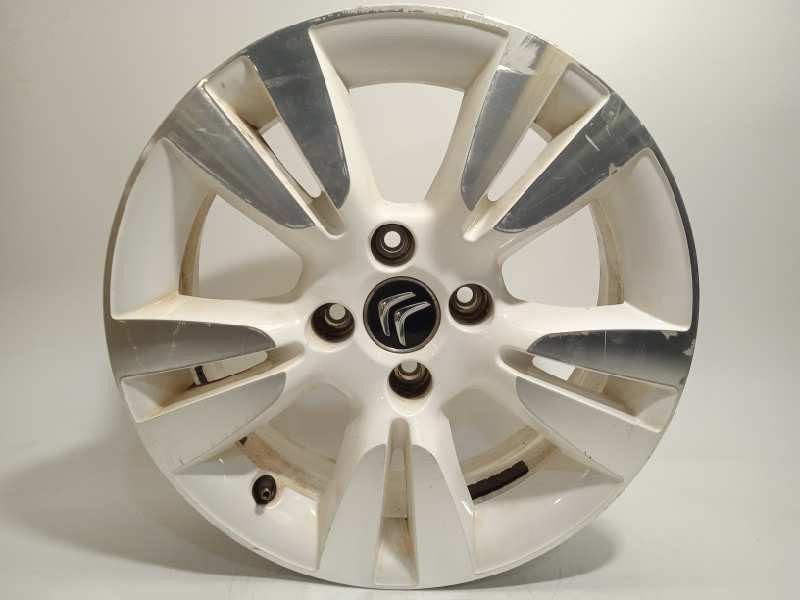 Recambio de llanta para citroën ds3 design referencia OEM IAM 9688118277  5402AR