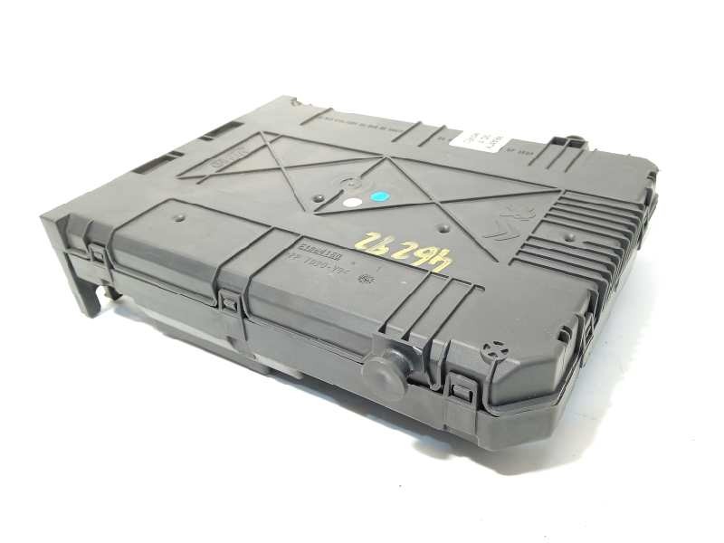 Recambio de caja reles / fusibles para peugeot 308 style referencia OEM IAM 9807054180  