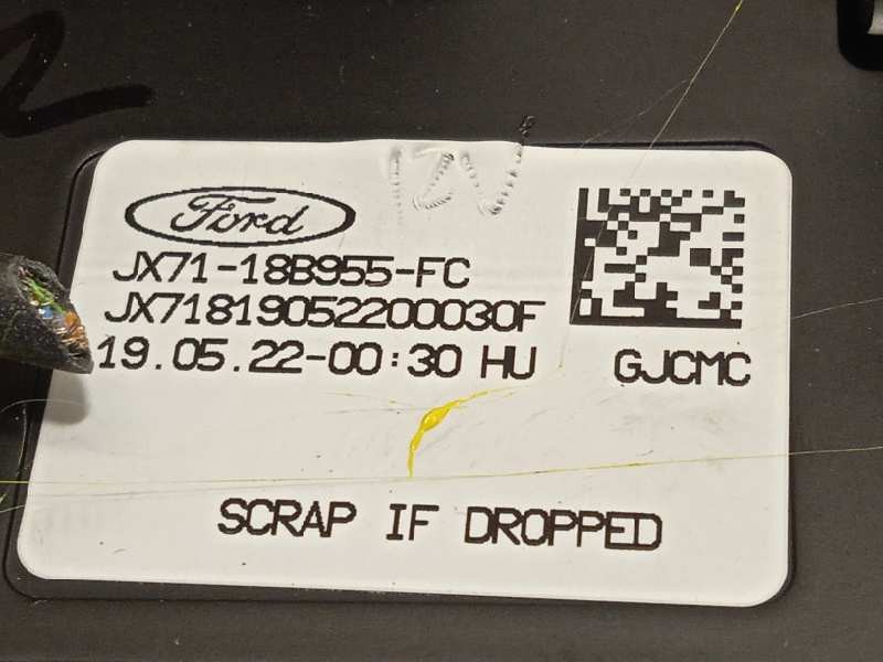 Recambio de pantalla multifuncion para ford focus turnier st-line referencia OEM IAM JX7118B955FC  