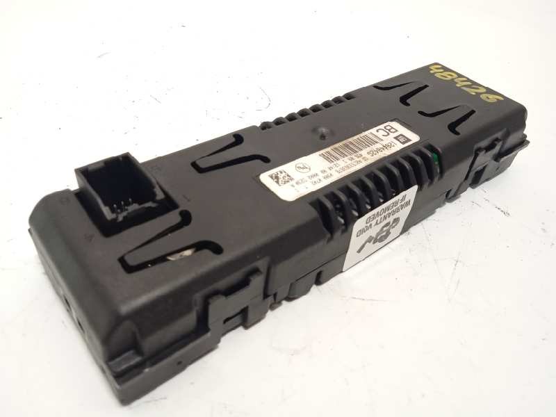 Recambio de pantalla multifuncion para opel insignia berlina 2.0 16v turbo referencia OEM IAM 12844842G  13390277