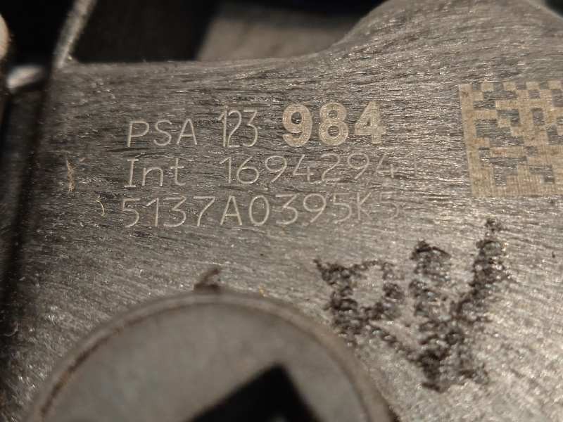 Recambio de cerradura puerta trasera derecha para citroën c3 feel referencia OEM IAM 123984  5137A0395K5