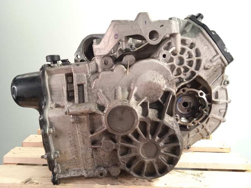 Recambio de caja cambios para audi q2 (gab) sport edition referencia OEM IAM SMV  0CW300041F