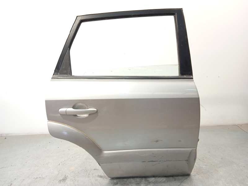 Recambio de puerta trasera derecha para hyundai tucson (jm) 2.0 crdi cat referencia OEM IAM 770042E050  