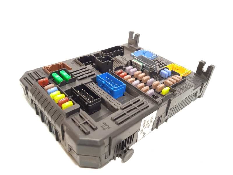 Recambio de caja reles / fusibles para citroën c4 picasso feel referencia OEM IAM 9819851380 28550133 1663368880