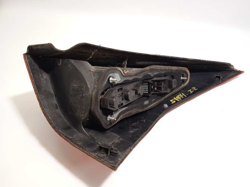 Recambio de piloto trasero izquierdo para renault megane ii familiar 1.5 dci diesel referencia OEM IAM 8200142684  