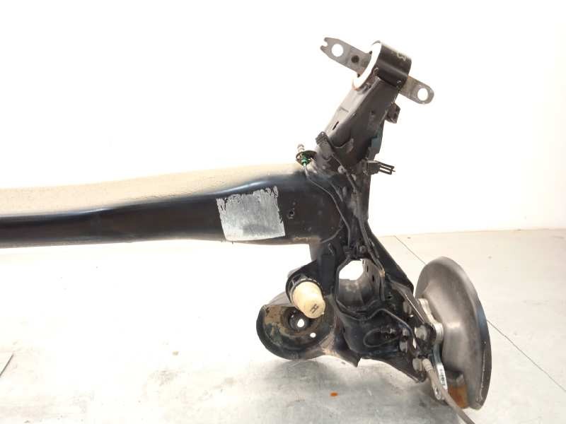 Recambio de puente trasero para peugeot 308 sw style referencia OEM IAM 9827421180  