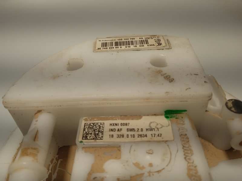 Recambio de bomba combustible para peugeot 308 sw style referencia OEM IAM 9674699980  
